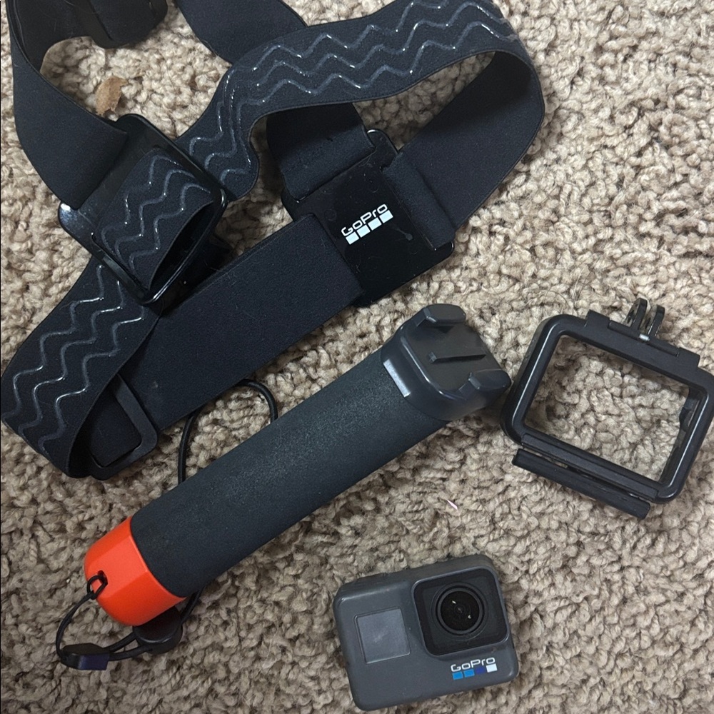 GoPro Gray Action Camera - Picture 3 of 3